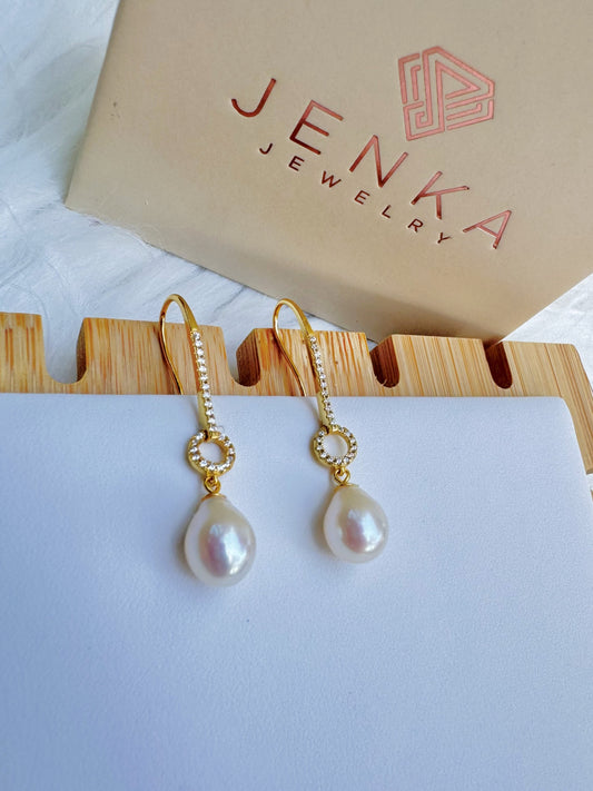 White Oval Pearl Earrings