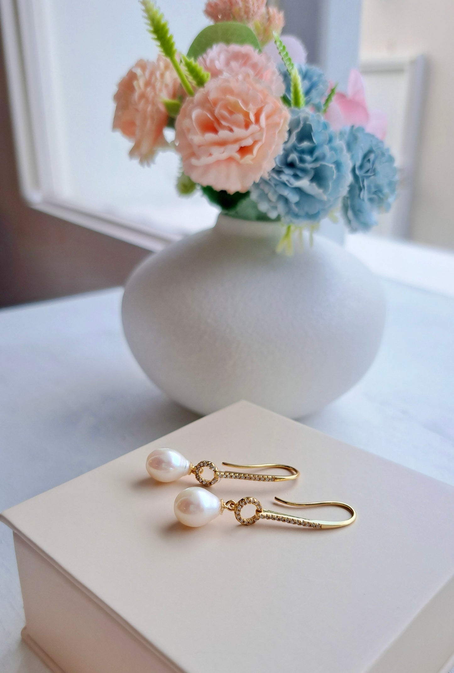White Oval Pearl Earrings