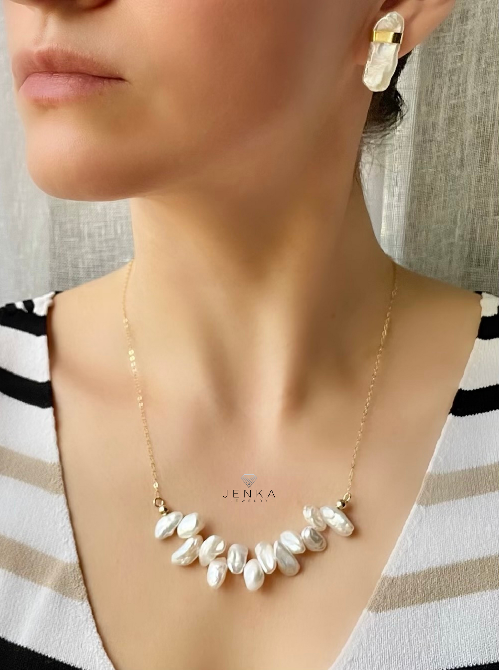 Genuine Heart Baroque Pearl Pendant Necklace in Sterling Silver With Curb Chain, Keshi Pearl Necklace, Heart Pearl Necklace, Silver or Gold Genuine Heart Baroque Pearl Pendant Necklace in Sterling Silver With Curb Chain, Keshi Pearl Necklace, Heart Pearl Necklace, Silver or Gold