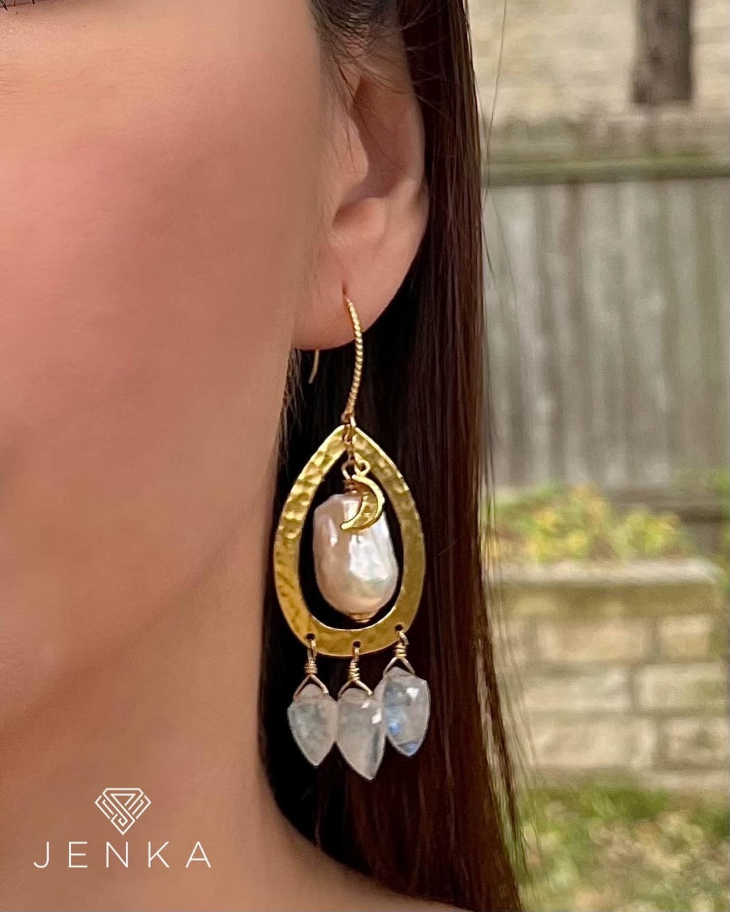 Genuine Round MOONSTONE Gems Oxidized Silver BEADS Earrings, 925 Sterl –  Zorbajewellers